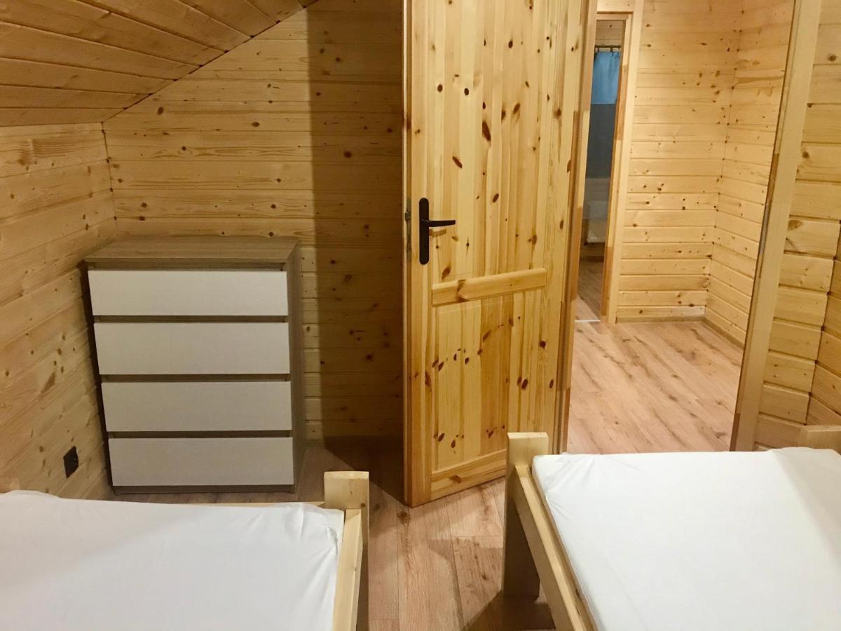 Domki Prestige 尤斯托尼莫斯基 外观 照片